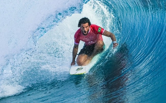 Filipinho avança e Brasil tem seis surfistas nas oitavas