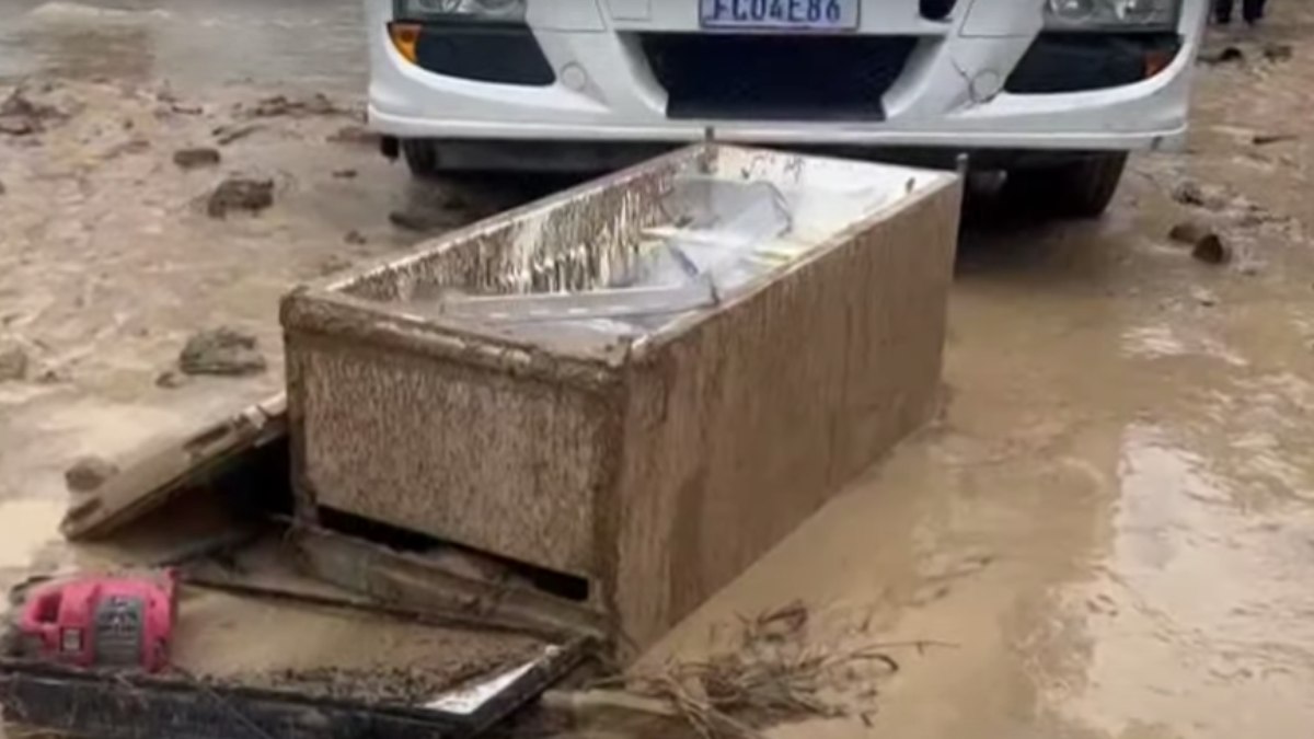 Fortes chuvas deixaram pontos de destruição no litoral norte de São Paulo