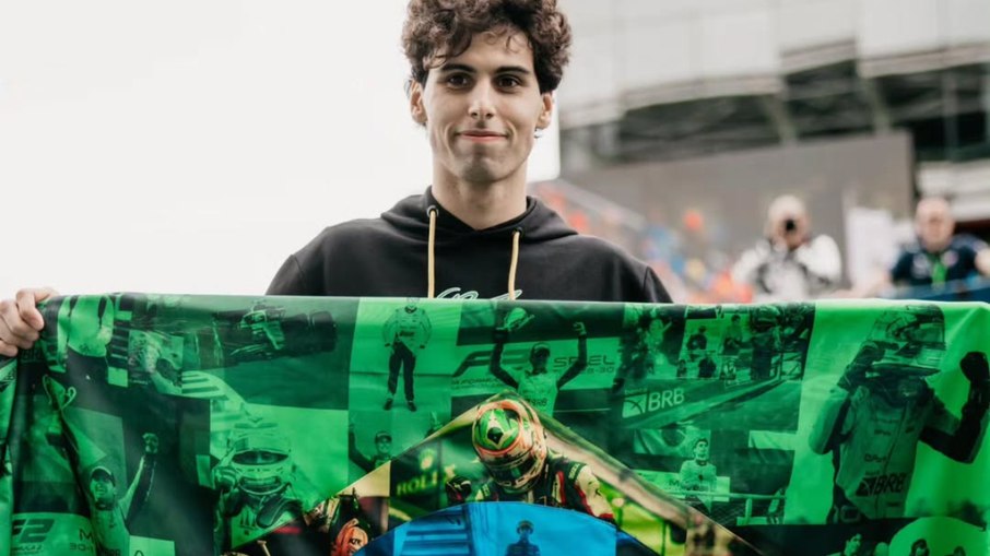 Bortoleto representou o Brasil de novo na Fórmula 1 no Brasil Bortoleto representou o Brasil de novo na Fórmula 1 no Brasil