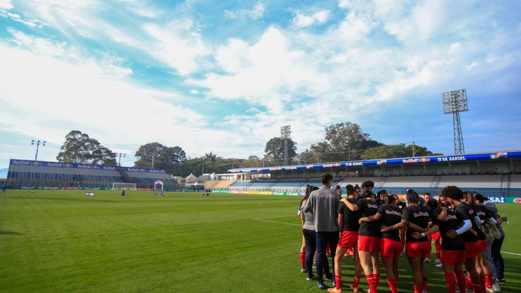 Bragantinas completam cinco anos como força do futebol feminino
