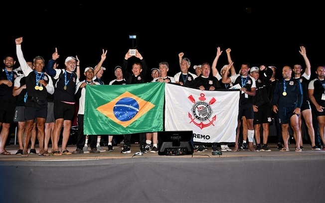 Corinthians é bicampeão no Mundial de Remo Master