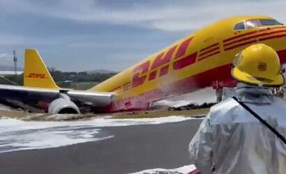 Avião se parte após pouso de emergência na Costa Rica