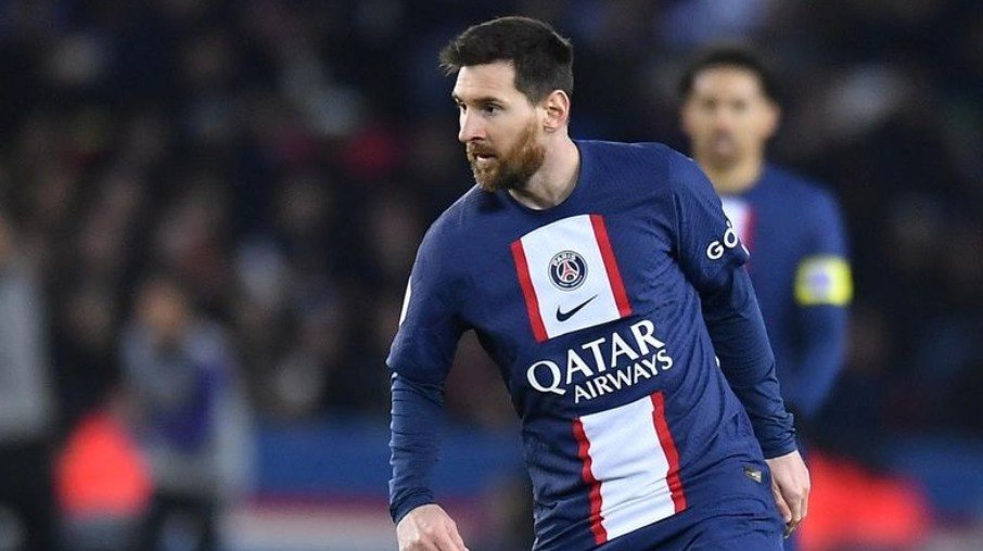 Técnico do PSG exalta Messi e compara time com seleção argentina