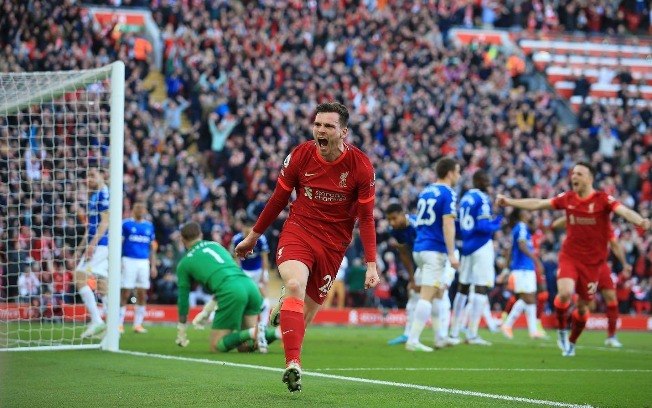 Andrew Robertson