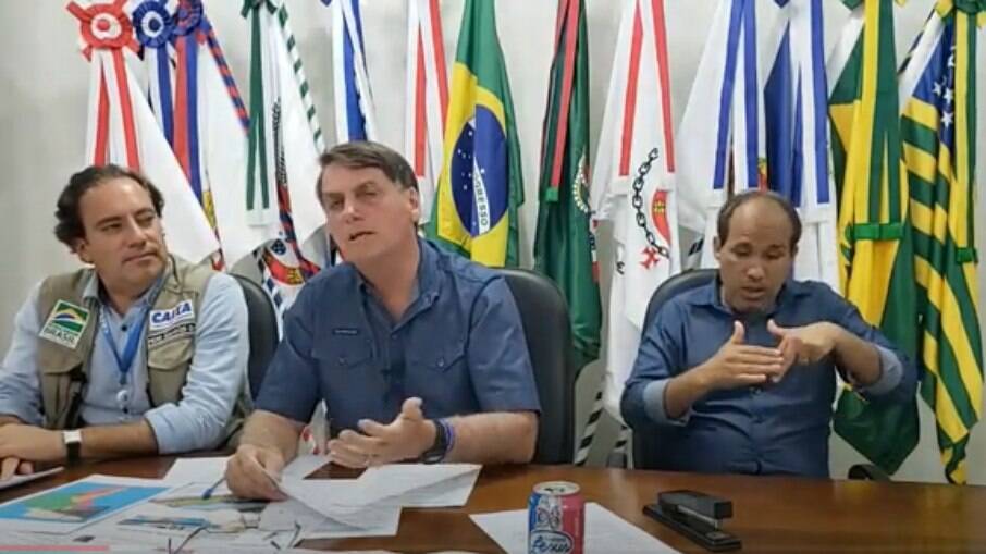 Em live semanal presidente criticou a hidrelétrica de Belo Monte