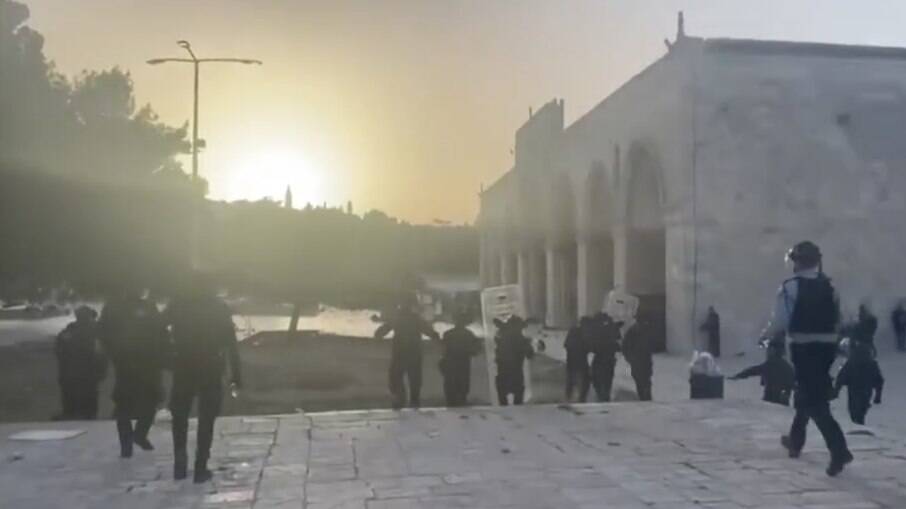 Confronto no entorno da mesquita de Al-Aqsa, em Jerusalém