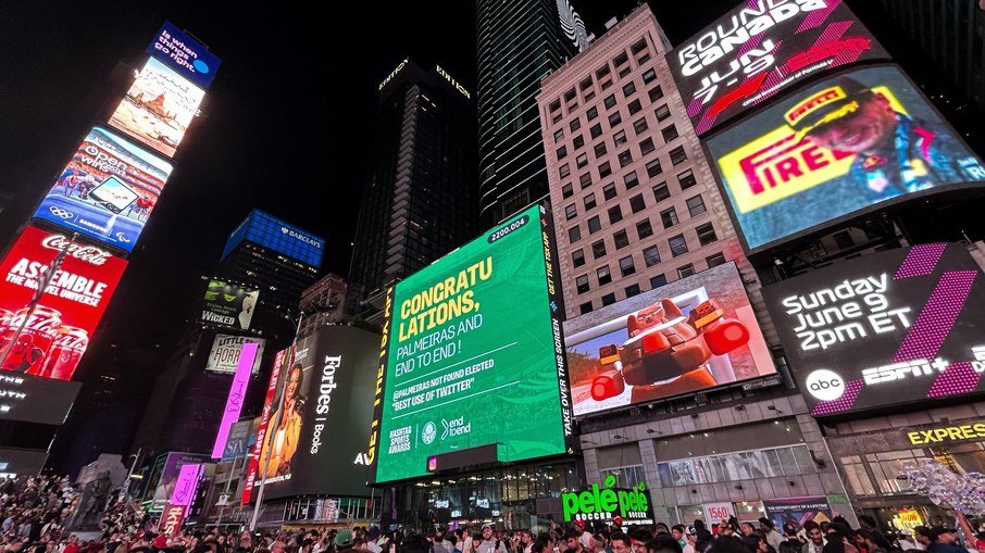 Palmeiras foi parabenizado na Times Square