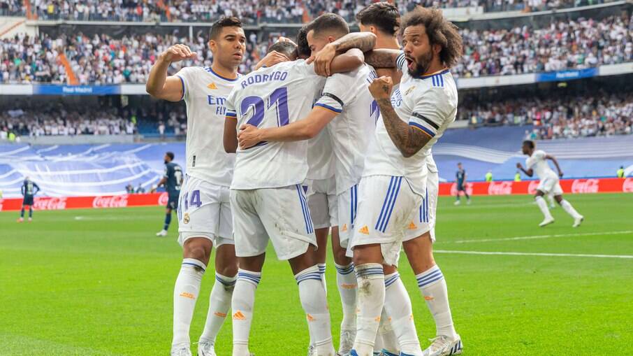 Real Madrid goleia Espanyol e conquista La Liga