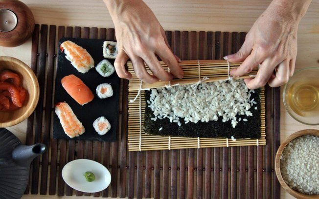 Tudo o que você precisa saber para fazer sushi em casa