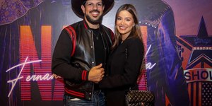 Com bolsa grifada, Biah Rodrigues prestigia o marido Sorocaba na estreia do projeto “NASH” em SP