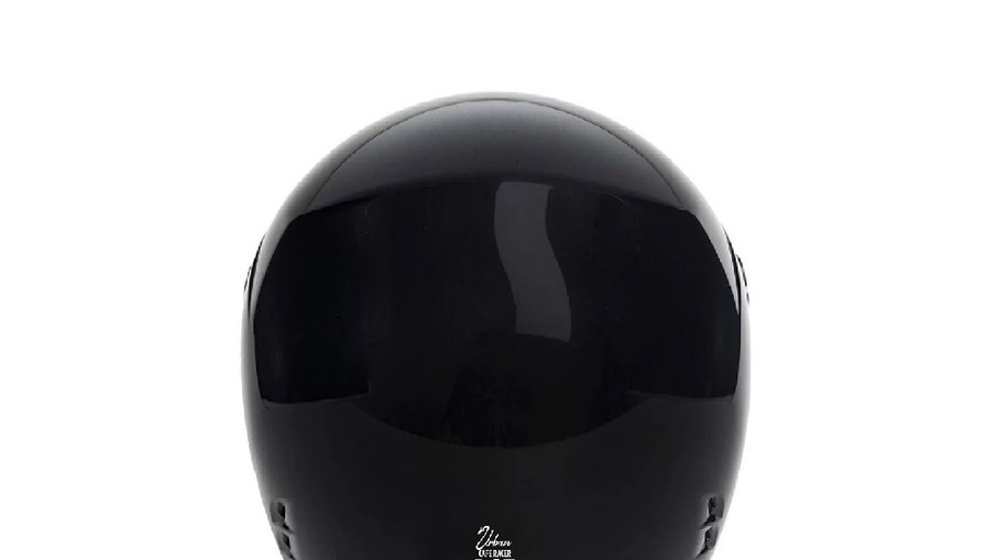 O primeiro capacete de grafeno a chegar no mercado vem por meio da Urban Helmets, marca premium do grupo