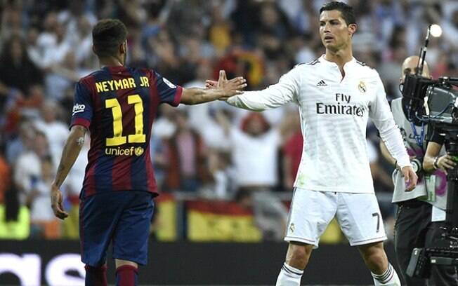 Cristiano Ronaldo teria mandando mensagem a Neymar, o aconselhando a não ir para o PSG