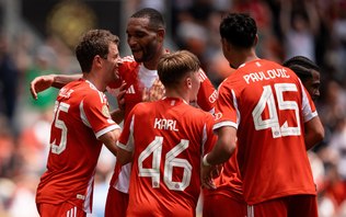 Bayern faz 10 a 0 em time amador da Nova Zelândia no Mundial