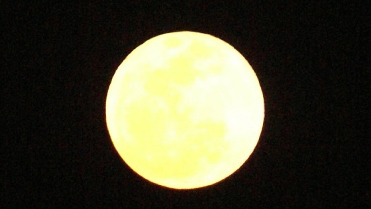 Lua cheia é atração no céu desta noite Lua cheia é atração no céu desta noite