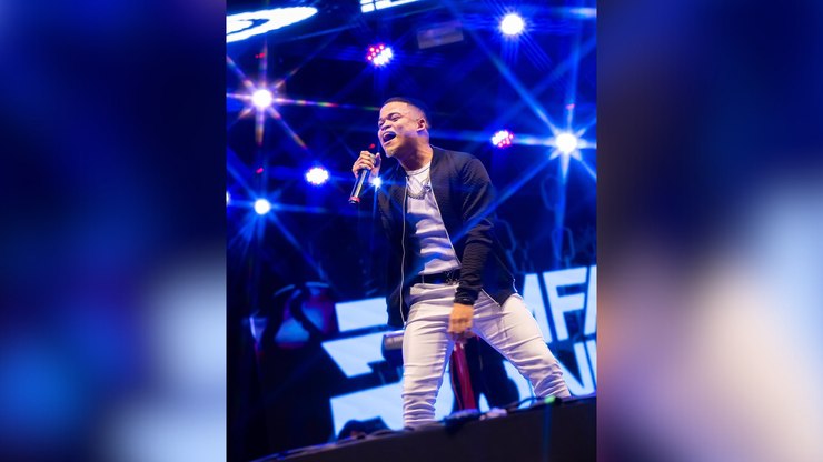 Cantor de 22 anos morre após se afogar no Rio São Francisco