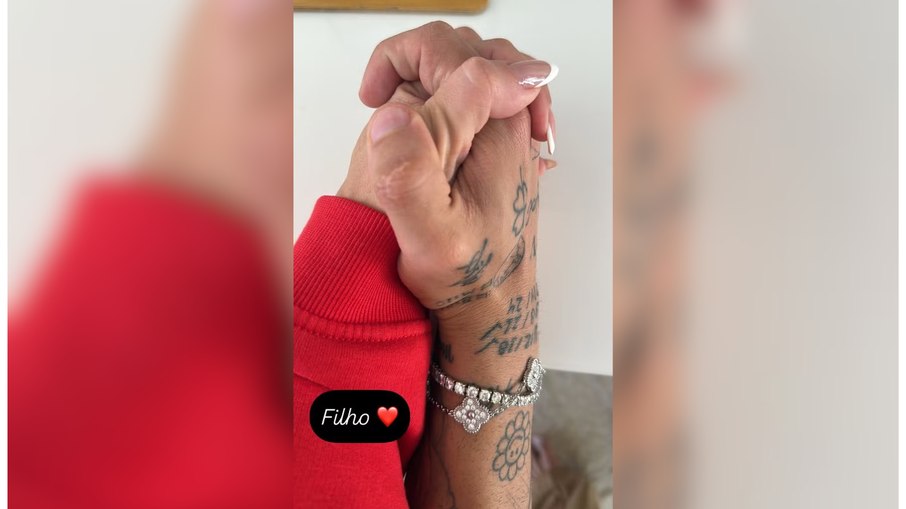 Poliana Rocha apoia Zé Felipe após separação com Virginia Poliana Rocha apoia Zé Felipe após separação com Virginia