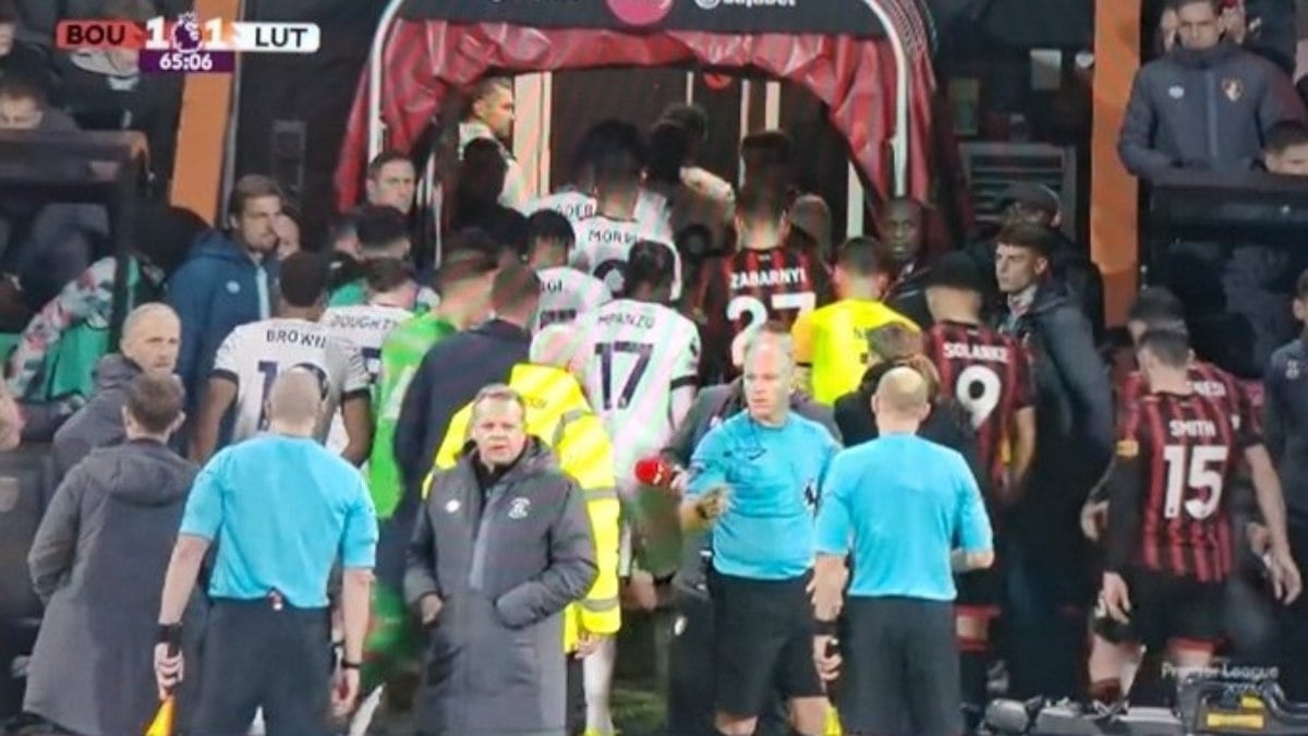 Premier League: capitão do Luton Town desmaia no gramado em partida contra  o Bournemouth - Lance!