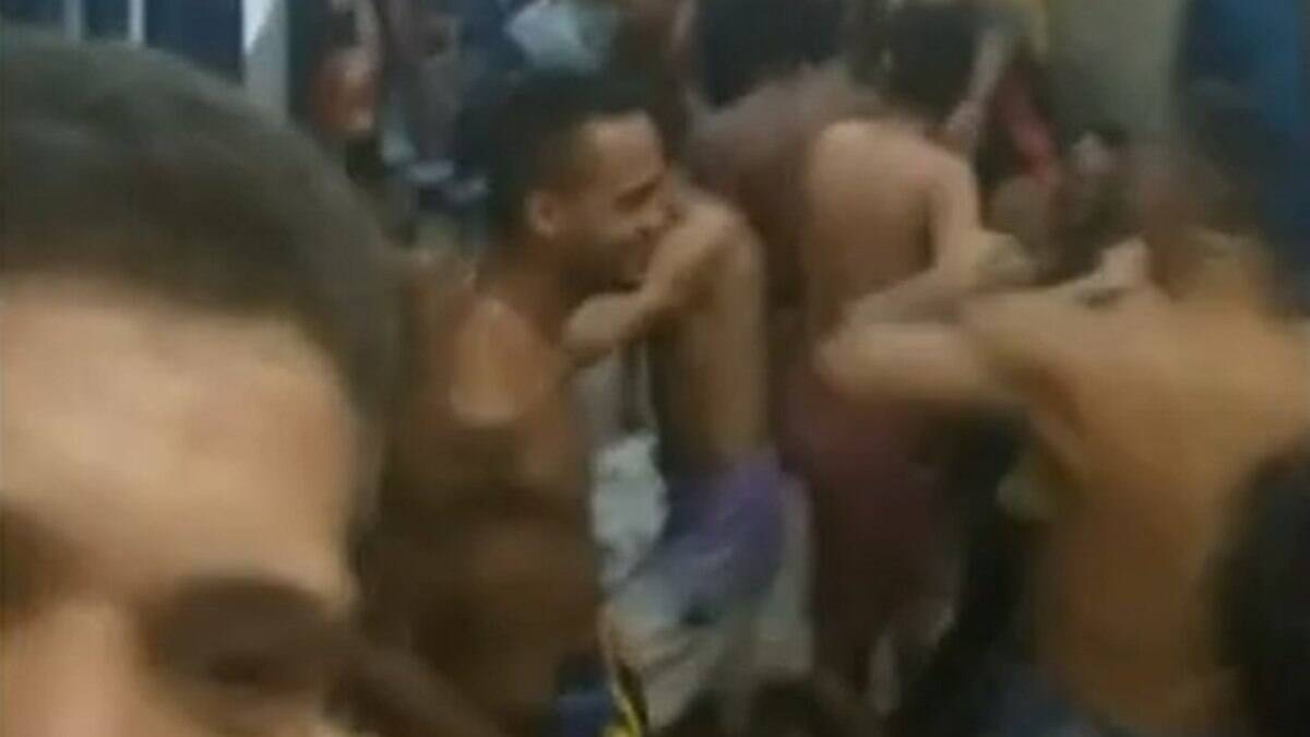 Gol em Clássico das Multidões foi comemorado dentro de presídio em Recife