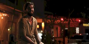 Pedro Perez divide carreira de médico com música e lança inédita