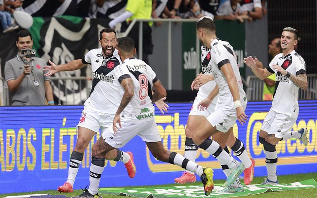 É o Trem-Bala da Colina! Vasco goleia Trem e avança na Copa do Brasil