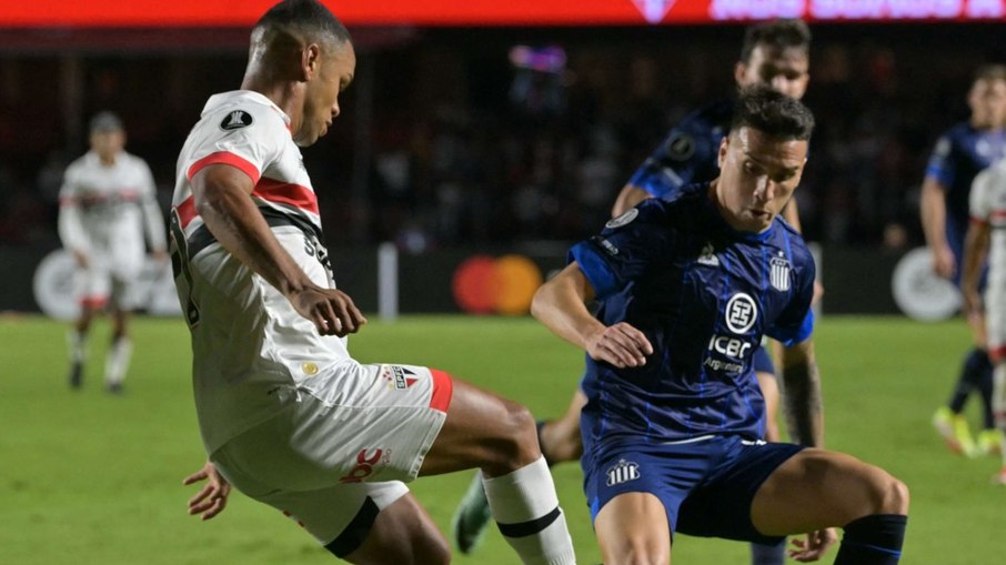 São Paulo vence Talleres e garante 1º lugar no Grupo B da Libertadores