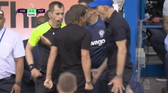 Chelsea x Tottenham: Tuchel e Conte quase brigam no gramado