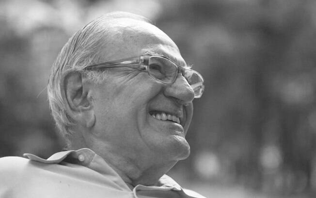 Acadêmico, jurista, sociólogo e imortal da ABL, Helio Jaguaribe morreu aos 95 anos de idade Acadêmico, jurista, sociólogo e imortal da ABL, Helio Jaguaribe morreu aos 95 anos de idade