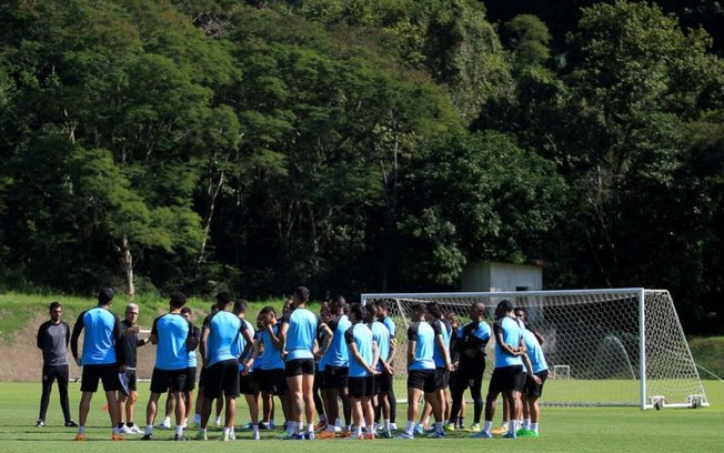 Sem Eduardo, Botafogo está escalado para encarar o Corinthians pelo Brasileirão