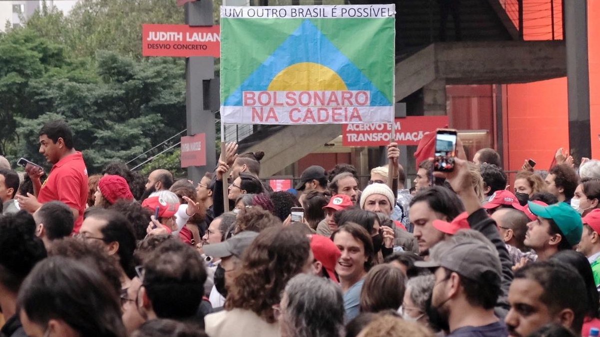 Manifestação prol democracia em São Paulo