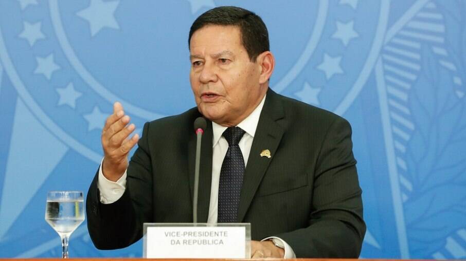 Vice-presidente Hamilton Mourão (PRTB) disse que Febraban e Fiesp são 'pilares da civilização 