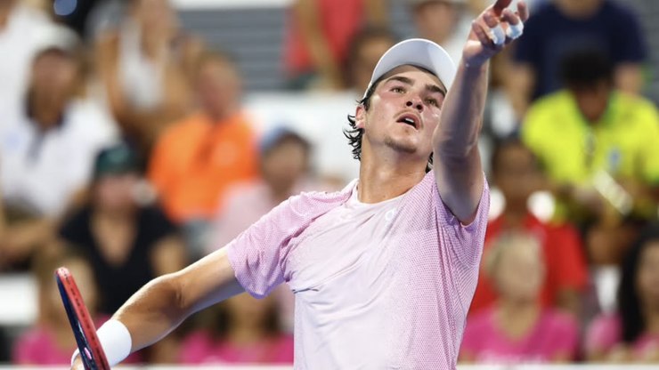 Rivais vencem em Xangai e freiam João Fonseca no ranking