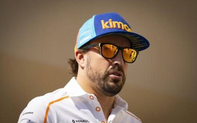 Fernando Alonso vai correr as 500 milhas de indianapolis com homenagem a McLaren