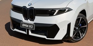 BMW iX3 vem com 570 km de autonomia e dinâmica de esportivo