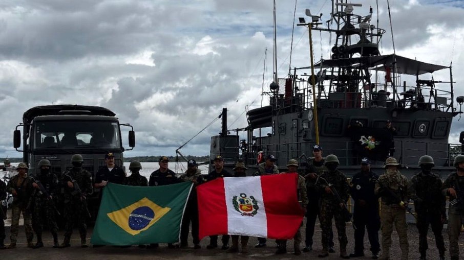 Além das drogas, também foram apreendidas armas
