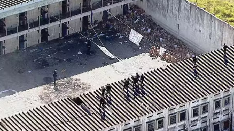 Para ter acesso à saidinha, o detento deve estar em regime semiaberto Para ter acesso à saidinha, o detento deve estar em regime semiaberto