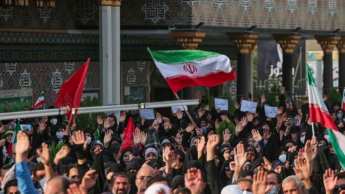 Ao menos 50 pessoas já morreram nos protestos no Irã
