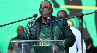 Ex-presidente sul-africano Jacob Zuma é afastado das eleições