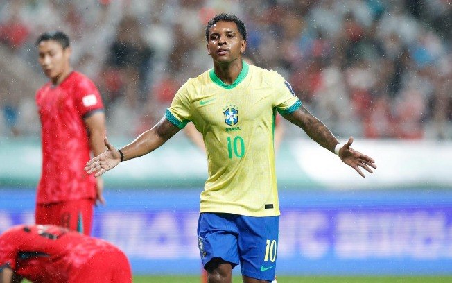 Rodrygo celebra um dos gols contra a Coreia do Sul