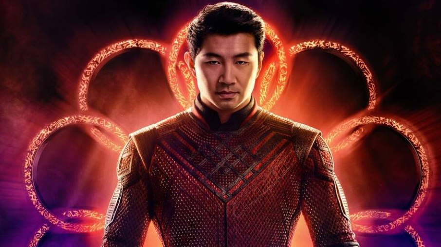 Simu Liu em Shang-Chi e a Lenda dos Dez Anéis Simu Liu em Shang-Chi e a Lenda dos Dez Anéis