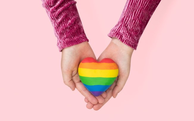 Saúde LGBTQIA : cuidado contínuo exige jornada permanente