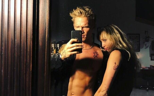 Cody Simpson e Miley Cyrus