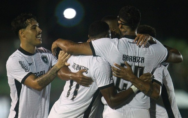 Botafogo joga bem e goleia Boavista em primeiro jogo da final da Taça Rio