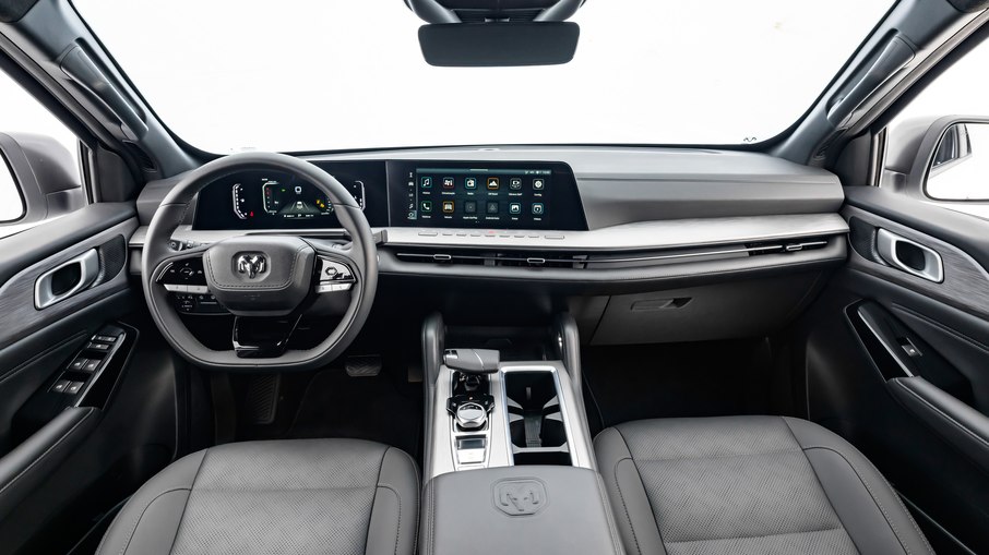 Ram Dakota Warlock