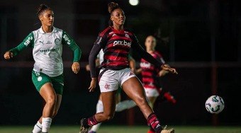 Flamengo%20e%20Palmeiras%20duelam%20pelo%20Brasileir%C3%A3o%20Feminino