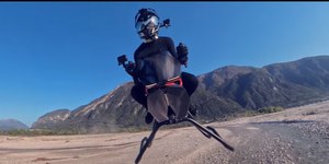 Estilo Star Wars: moto voadora pode chegar a 200km/h