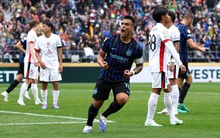Inter de Milão vira e vence Urawa Reds em jogo disputado