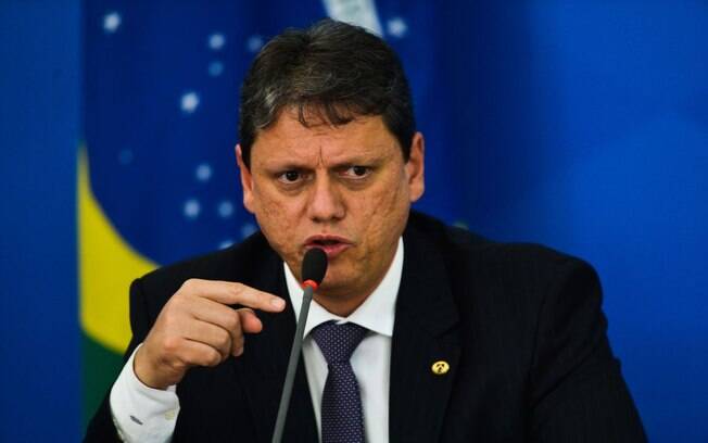 Ministério da Infraestrutura, dirigido por Tarcísio Freitas, será segundo maior beneficiado