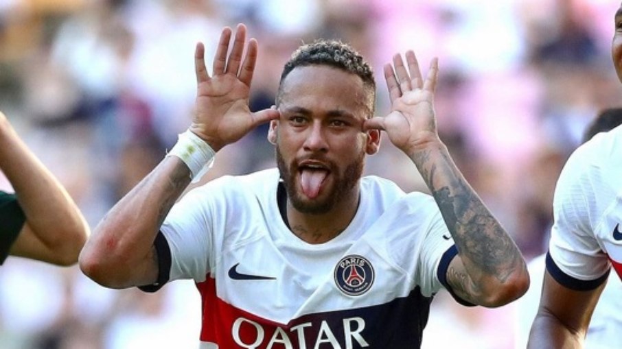 Neymar disputou sua última partida oficial pelo PSG em fevereiro
