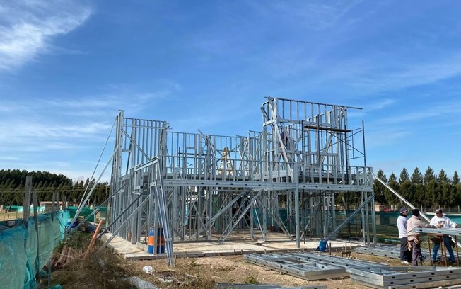 Cresce adoção de steel frame em residências de verão