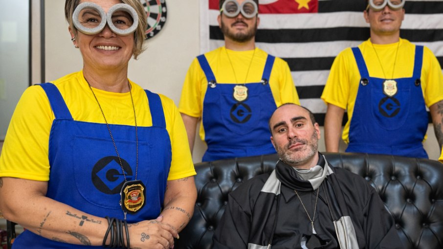 Estratégia de atuação caracterizada de “Minions” e também do vilão “Gru” permitiu que as equipes se infiltrassem entre os foliões para identificar suspeitos Estratégia de atuação caracterizada de “Minions” e também do vilão “Gru” permitiu que as equipes se infiltrassem entre os foliões para identificar suspeitos